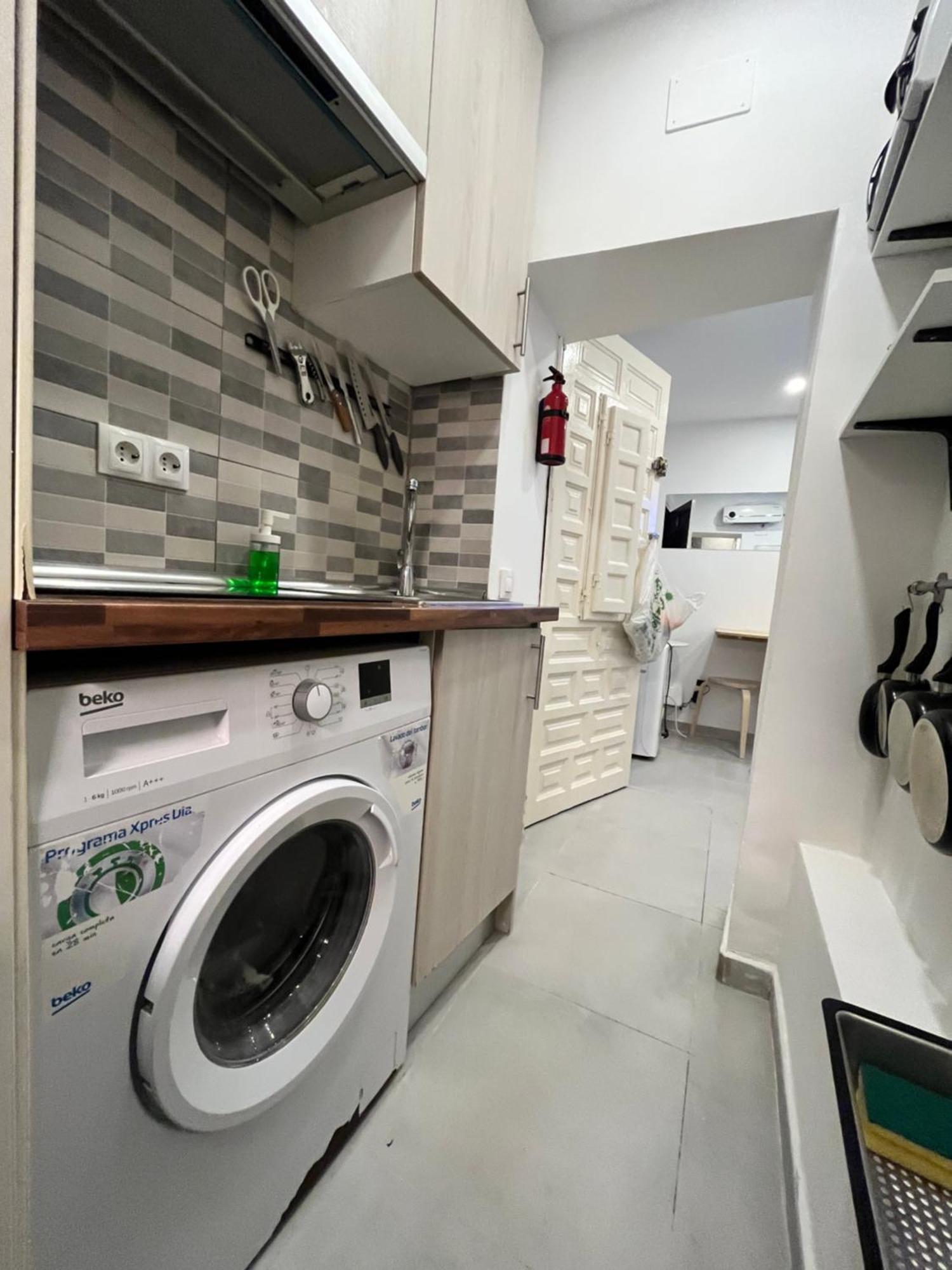 Acogedor Ile Baba Olivar Temporal Appartement Madrid
